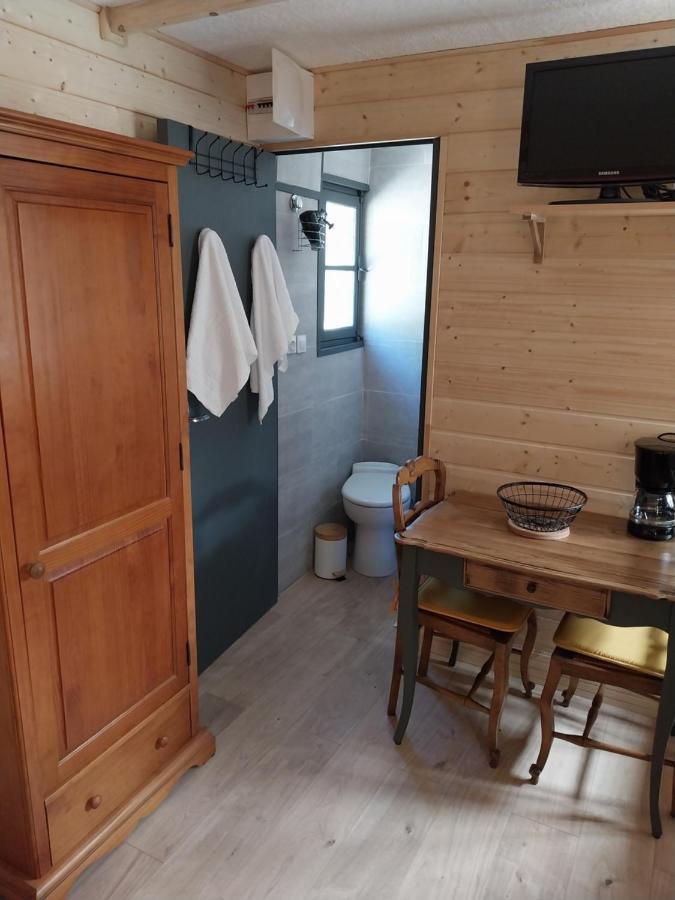 Petit Studio Dans La Prairie Saint-Auban  Exteriör bild